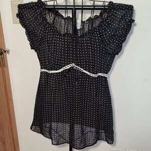 Oh Baby by Motherhood black & white polka dot blouse, excellent condition, sz L
